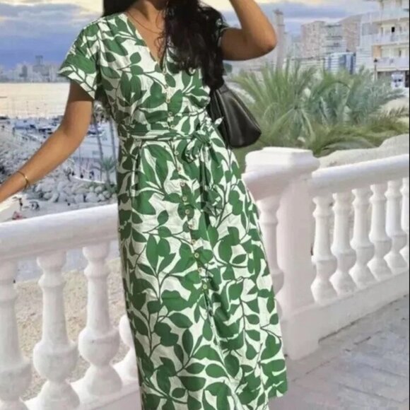 NWT ZARA Women's Belted Green & White Leaves Printed Long Midi Dress, Medium - Picture 4 of 13